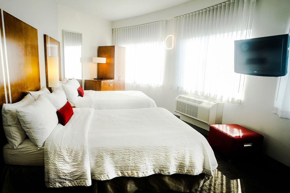 Fairfield Inn & Suites By Marriott New York Brooklyn Exterior photo