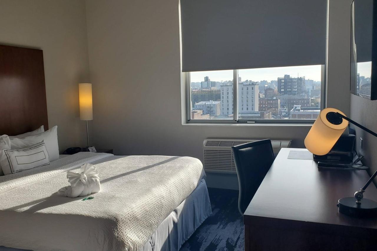 Fairfield Inn & Suites By Marriott New York Brooklyn Exterior photo